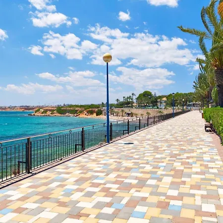 Laguna דירה